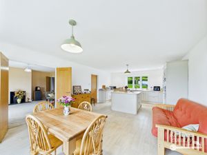 Kitchen/Dining Room- click for photo gallery